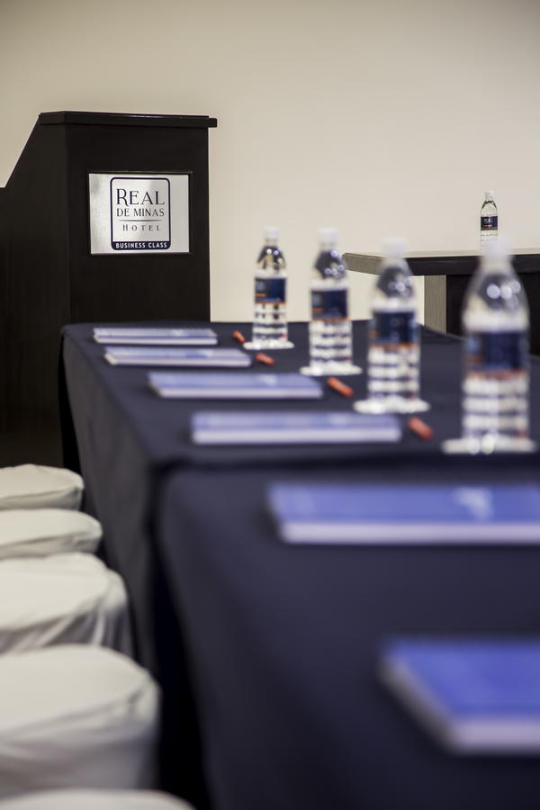 Salones Hotel Imperio de Ángeles Executive León Guanajuato